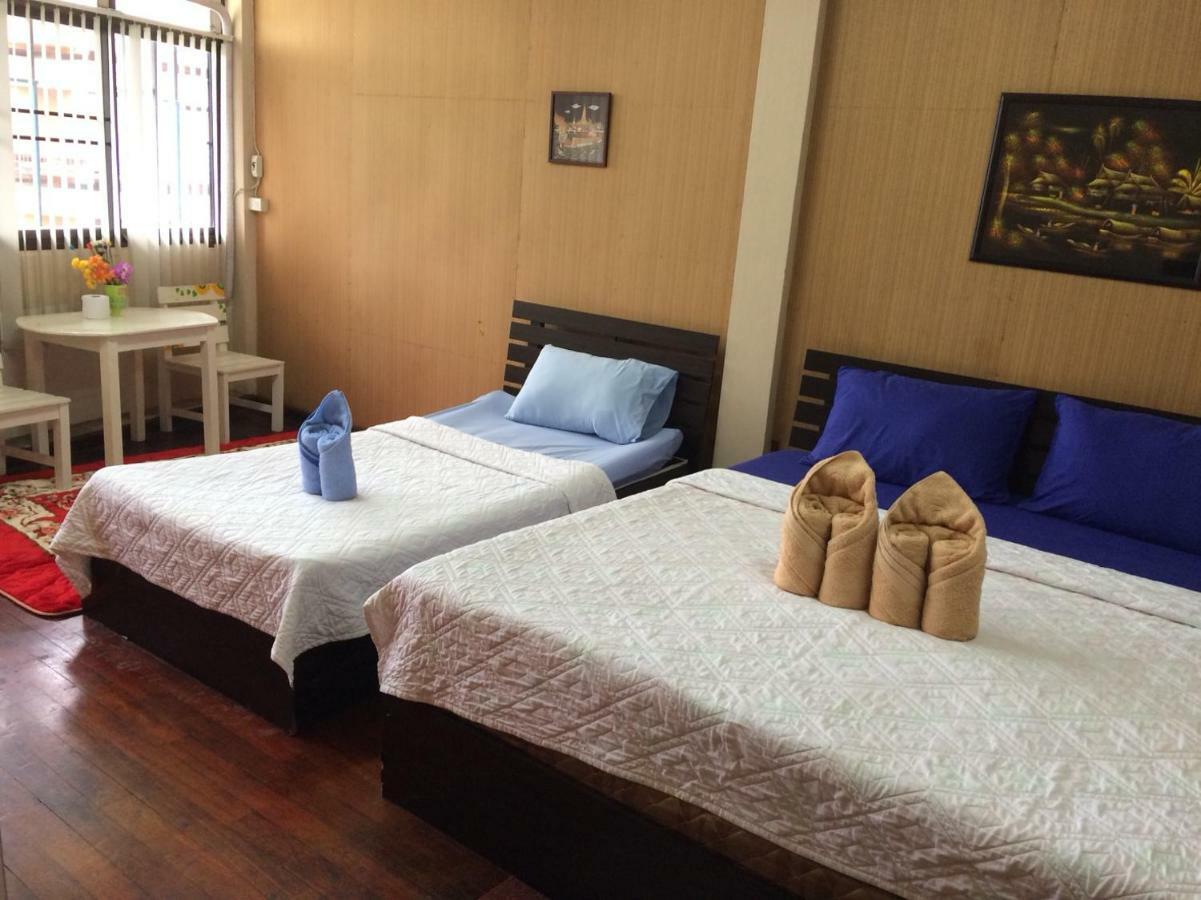 Changphuakgate Guesthouse Chiang Mai Eksteriør bilde