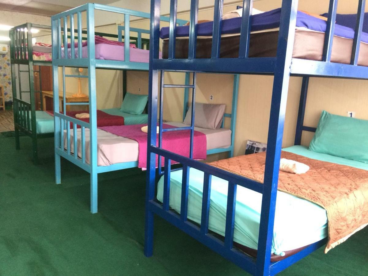 Changphuakgate Guesthouse Chiang Mai Eksteriør bilde